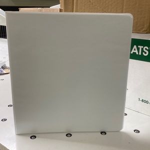 Cardinal 1.5 inch binder.